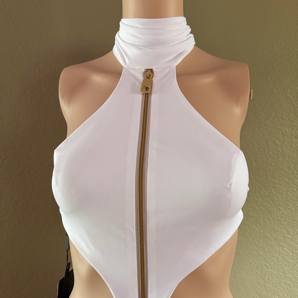 NWT Antoninas Luxury Cut Out White Designer Resort Cynosure Swimwear Size M - Picture 5 of 16